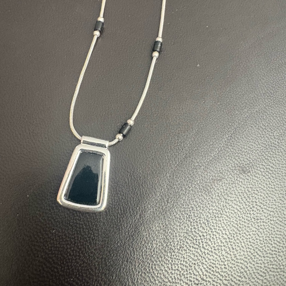 Carolina Herrera Silver and Black Necklace - Picture 4 of 4